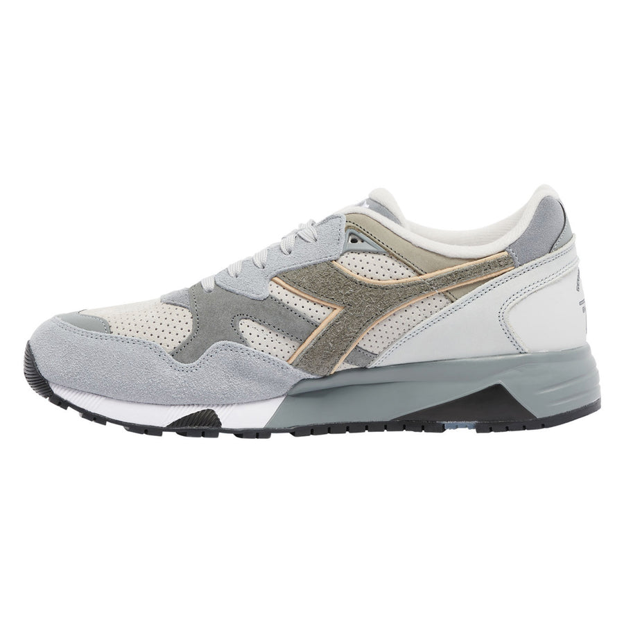 Diadora N9002 Details Matter - The Traveler